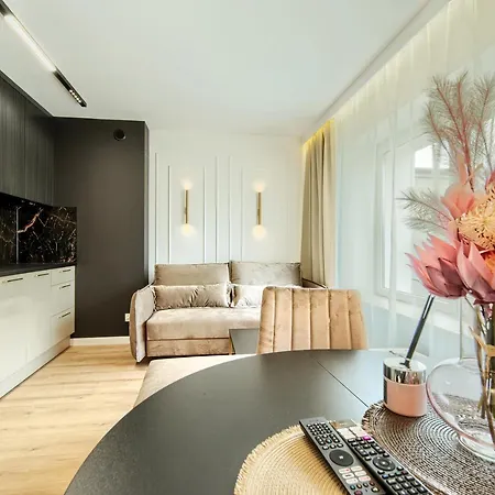 A&j Aparts Ii Apartamento *